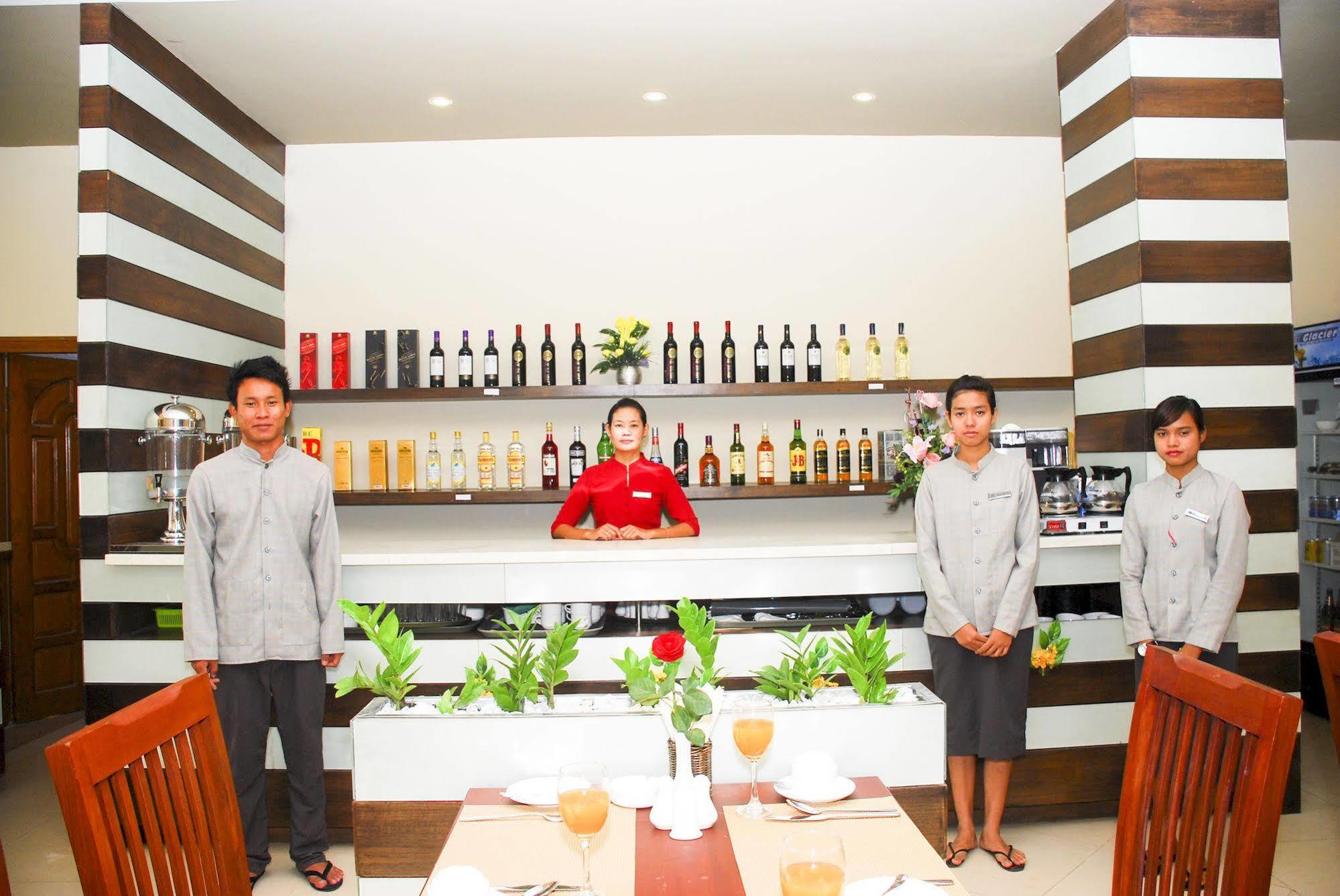 Pleasure View Hotel ย่างกุ้ง ภายนอก รูปภาพ